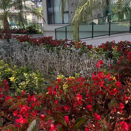 посуточная аренда 2-комнатной квартиры в комплексе со зоной 150 м от пляжа, тосмур *
