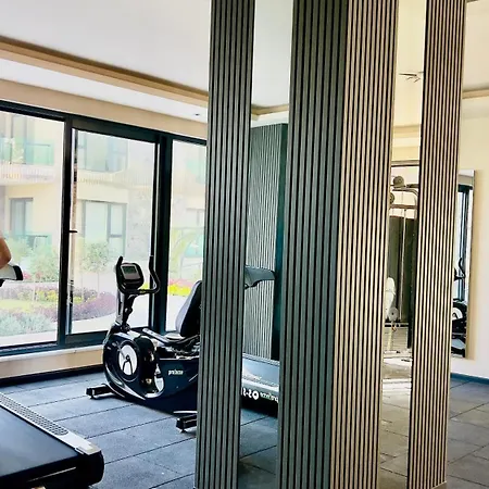 посуточная аренда 2-комнатной квартиры в комплексе со зоной 150 м от пляжа, тосмур Apartman